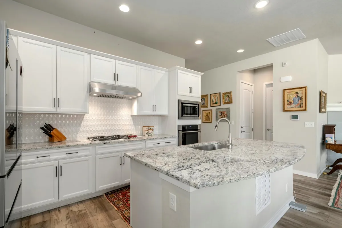 Kitchen · Granite island